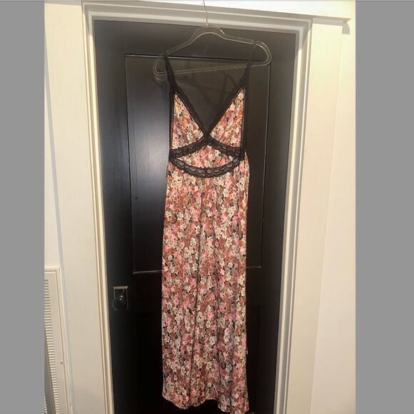 Selena Dress Resa - Picture 5 of 6